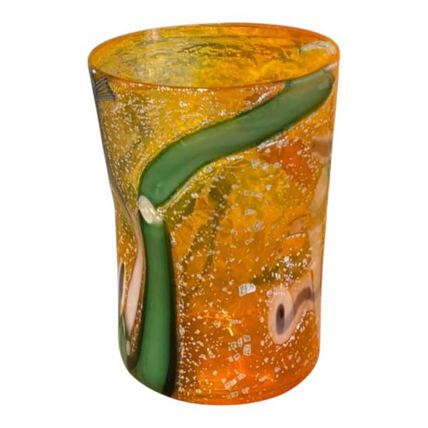 Bicchiere con foglia d'argento giallo